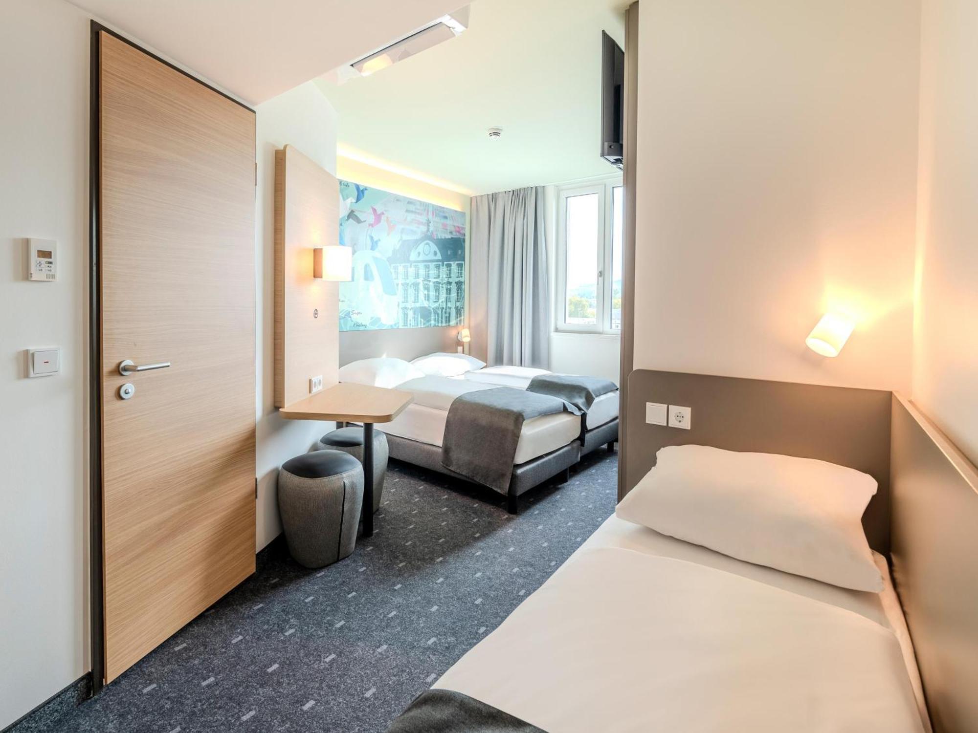 B&B Hotel Offenburg-Hbf Exterior foto