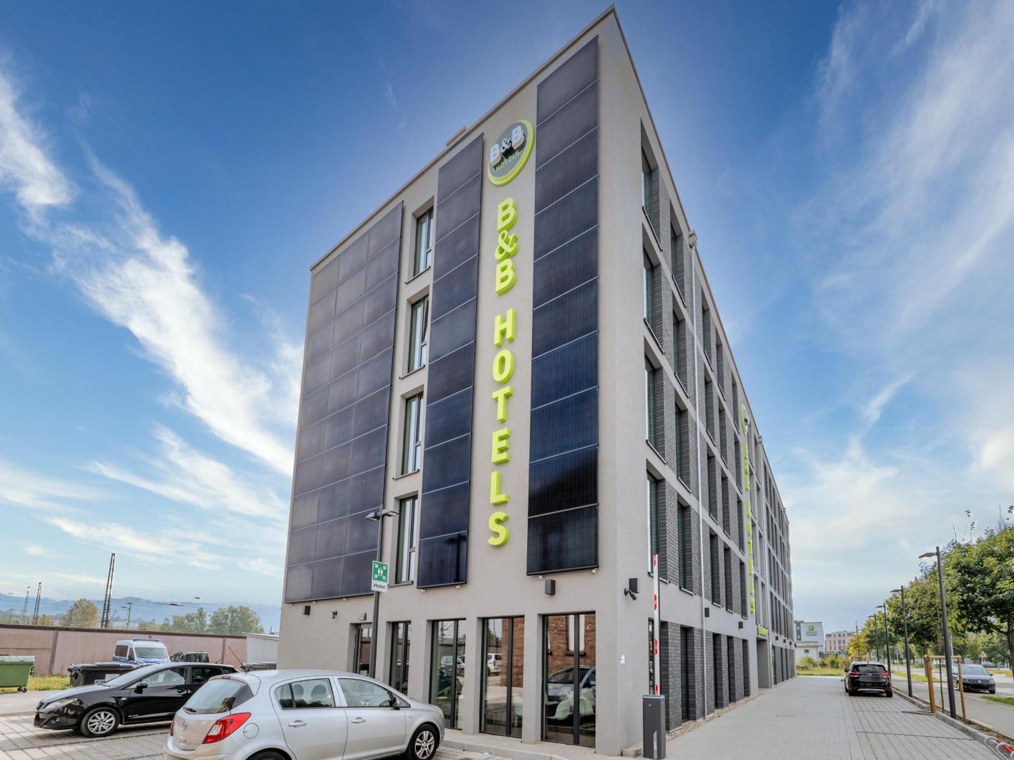 B&B Hotel Offenburg-Hbf Exterior foto